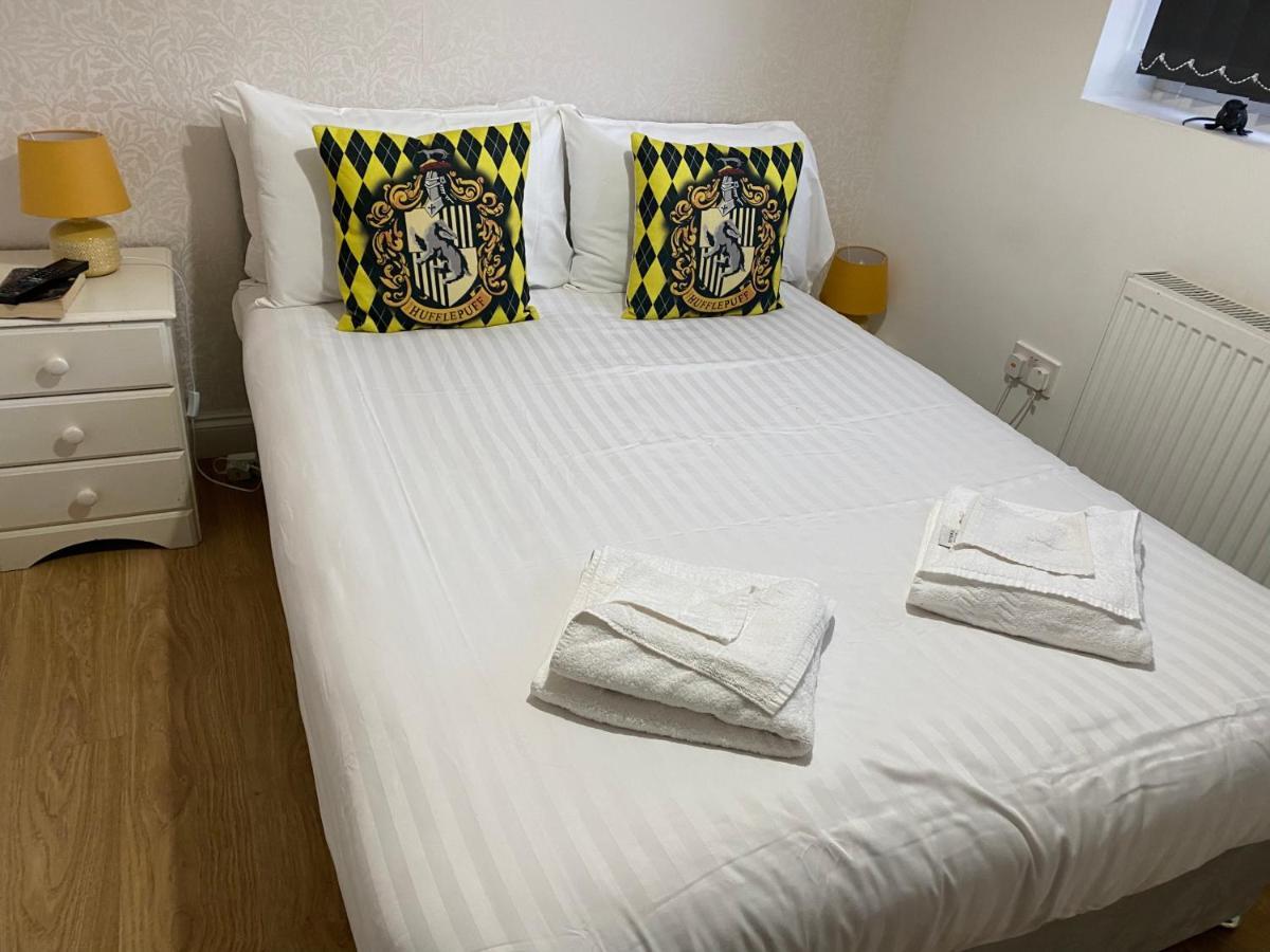 Appartement avec 3 chambre Watford  Extérieur photo